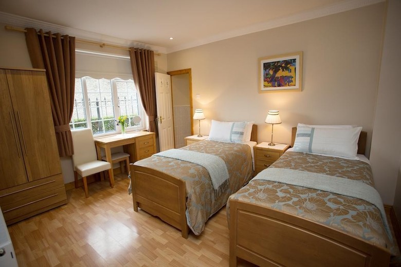 Bed & Breakfast Almanii