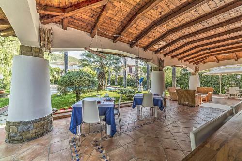 Ogliastro Cilento Villa Sleeps 11 Pool Air Con Wifi