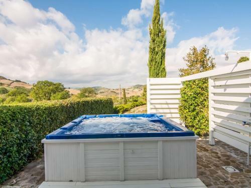Serene Holiday Home In Montefiore Conca With Jacuzzi