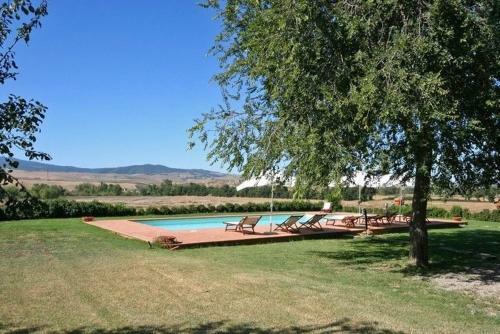 Monticchiello Apartment Sleeps 6 Pool Wifi