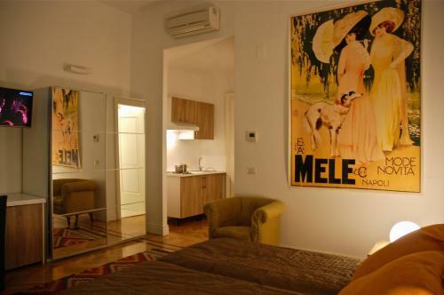 Hostal Palazzo Mele Residence