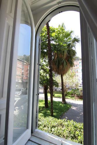 La Sirena A Mergellina Guesthouse