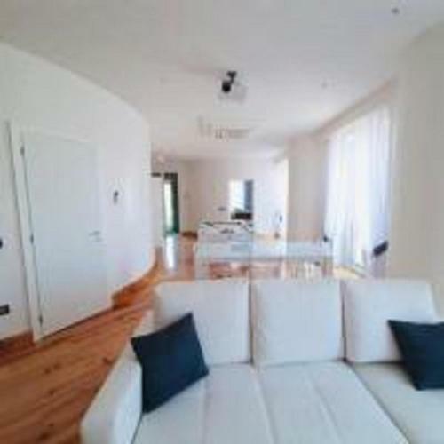 Hostal Tiffany's Lifestyle Suites