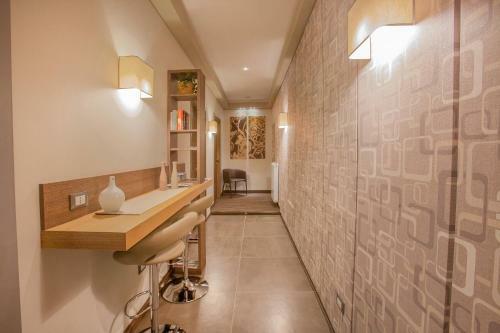 Hostal Twin Bedded Room City Center