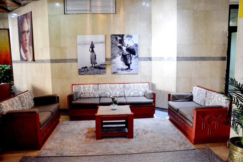 Gaddis Luxor Hotel, Suites And Apartments