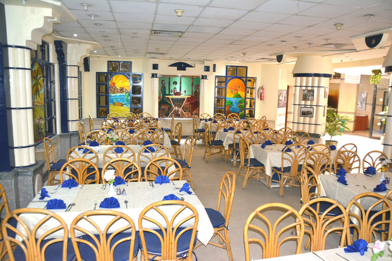 Gaddis Luxor Hotel, Suites And Apartments