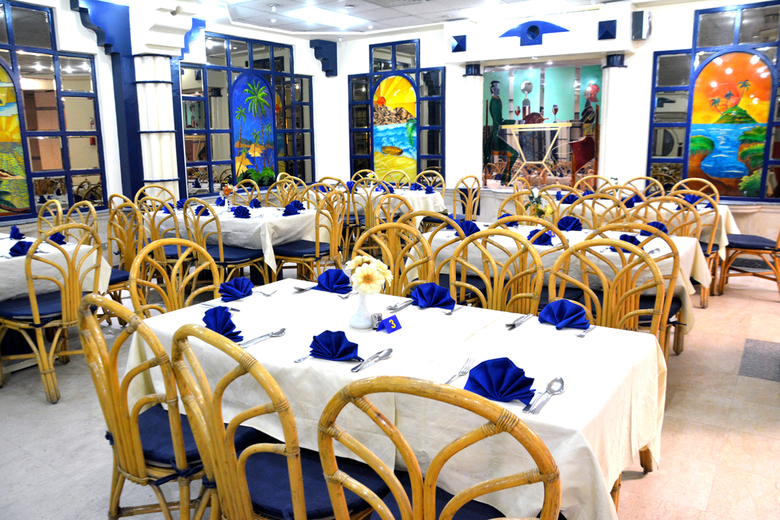 Gaddis Luxor Hotel, Suites And Apartments