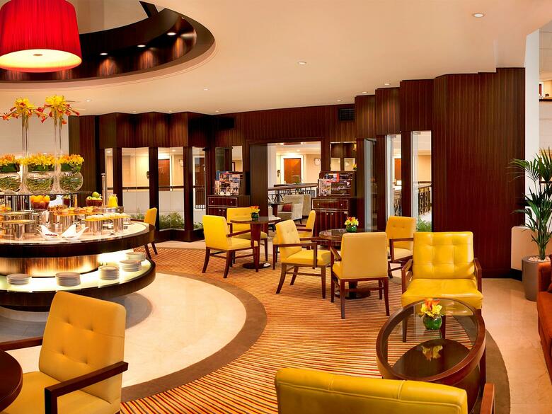 Hotel Al Bustan Rotana