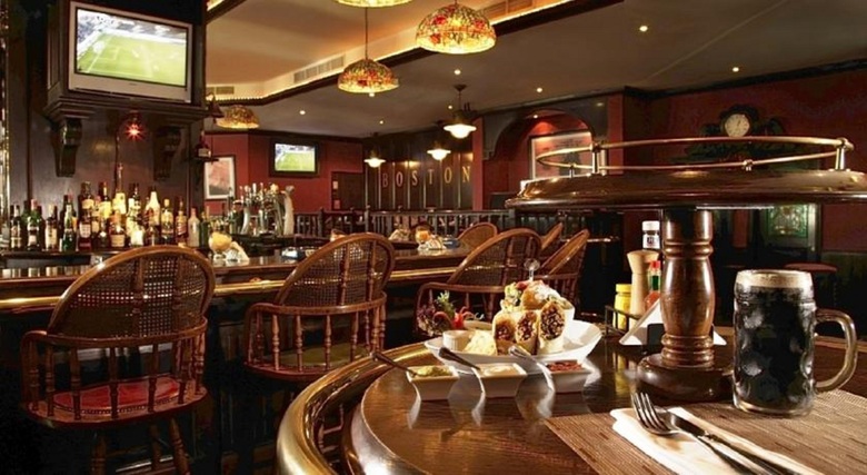 Jumeira Rotana Hotel