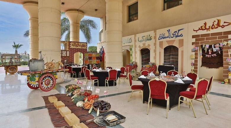 Hotel Hilton Pyramids Golf Resort