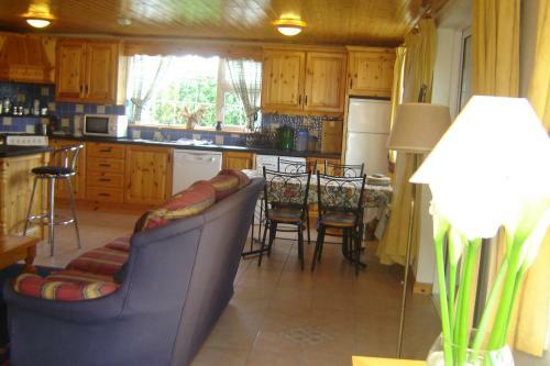Bed & Breakfast Carraig Liath House
