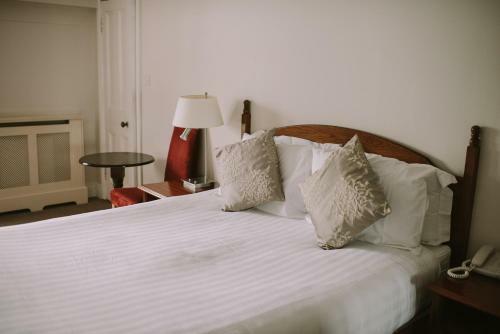 Bed & Breakfast The Royal Valentia