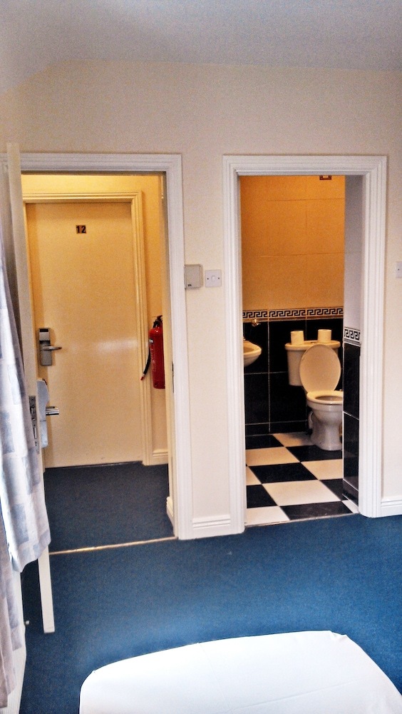 Hostal The Shipwright Guesthouse