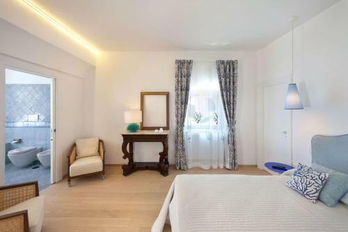 Nerano Villa Sleeps 10 With Pool Air Con And Wifi