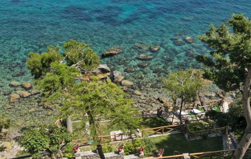 Nerano Villa Sleeps 12 With Pool Air Con And Wifi
