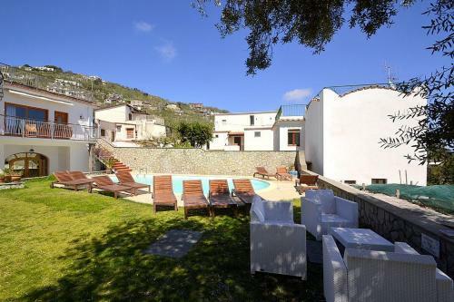 Nerano Villa Sleeps 6 Pool Air Con Wifi