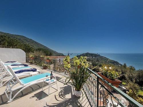 Nerano Villa Sleeps 10 Pool Air Con Wifi