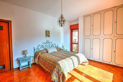 Seiano Apartment Sleeps 5