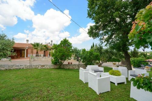 Apartamento Helloapulia Villa Flora