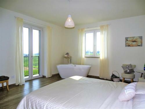 Hostal Al Tirabus�n Countryhouse