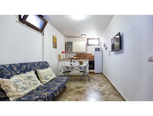 Alghero, Villa Le Palme With Swimming Pool For 12 People