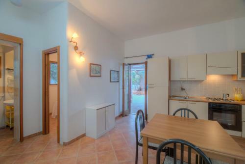 Villa P06 - Il Trullo Del Falegname By Typney