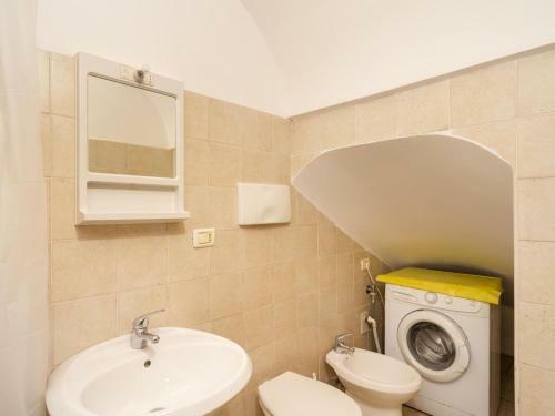 Quaint Holiday Home In Ostuni Near The Centre