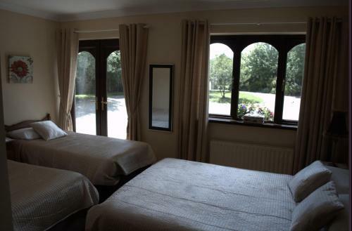 Old Orchard Lodge B&B