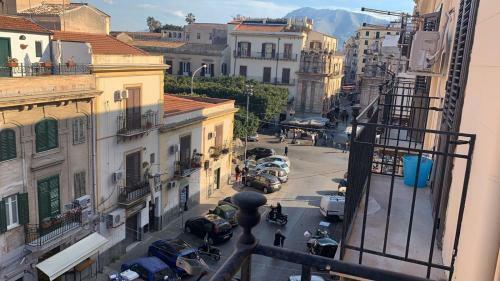 Apartamento Home, 70 Carini Holiday House