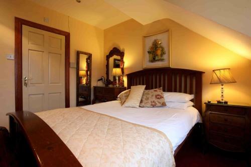 Trooperstown Woodlodge B&B