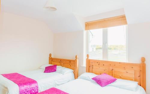 Duncarbury Heights - 4 Bedroom Detached House