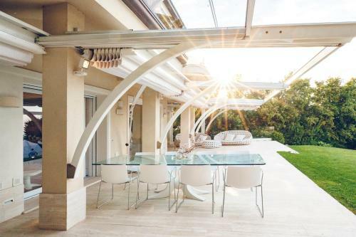 Pietra La Croce Villa Sleeps 8 With Pool And Air Con