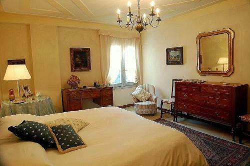 Piombino Dese Villa Sleeps 8 Pool Air Con Wifi