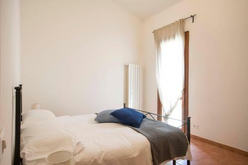 Altido Red Terraced Apartment