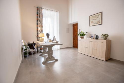 Hostal Piombino 1428