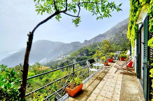 Nocelle Villa Sleeps 6 Pool Air Con Wifi