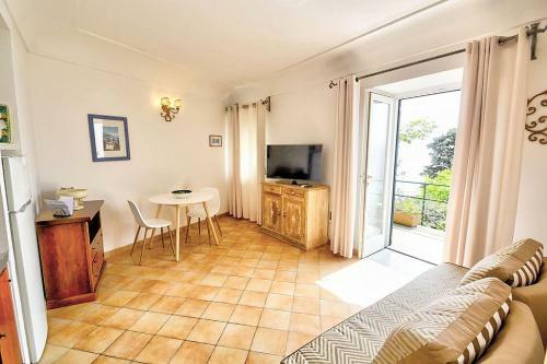 Nocelle Villa Sleeps 6 Pool Air Con Wifi