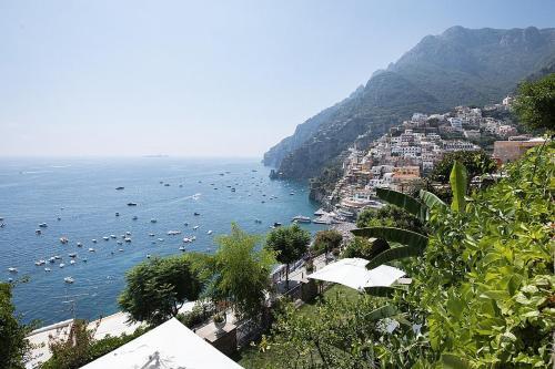 Positano Villa Sleeps 8 With Pool And Air Con