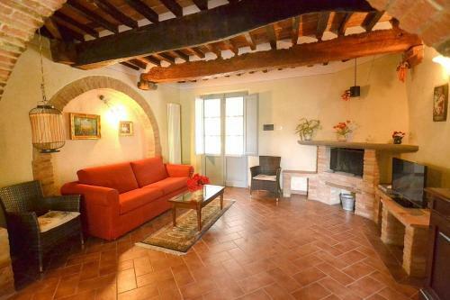 Pozzo Della Chiana Villa Sleeps 24 Pool Air Con