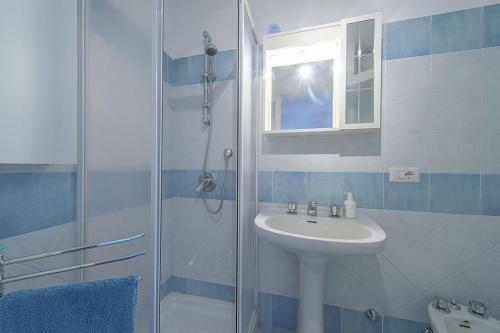 Praiano Villa Sleeps 6 Wifi
