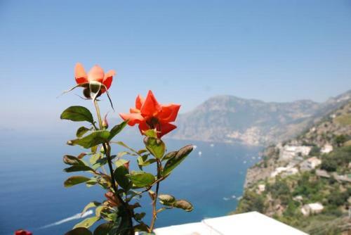 Praiano Villa Sleeps 2 Air Con Wifi