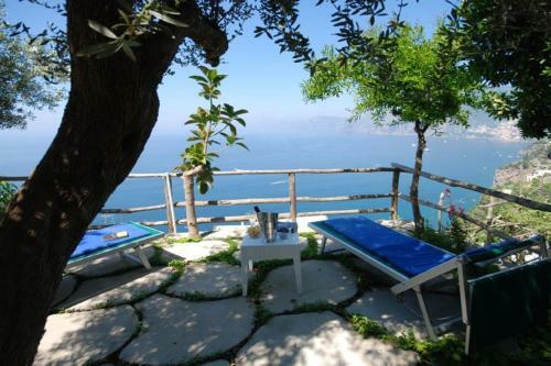 Praiano Villa Sleeps 2 Air Con Wifi