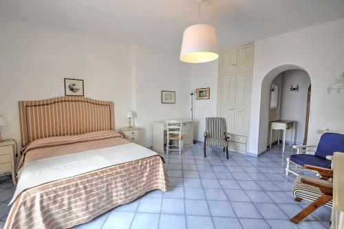 Praiano Villa Sleeps 10 Pool Air Con Wifi
