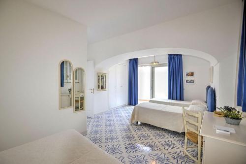 Praiano Villa Sleeps 10 Pool Air Con Wifi