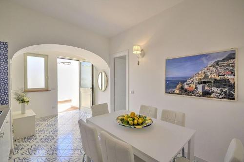 Praiano Villa Sleeps 10 Pool Air Con Wifi