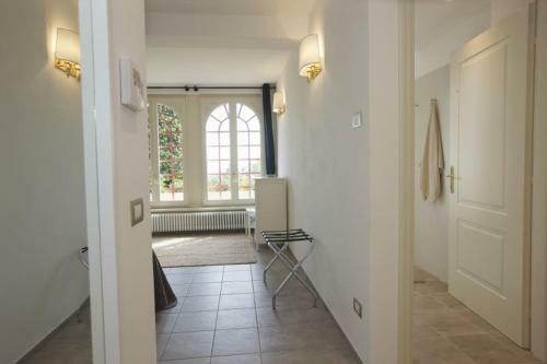Premeno Villa Sleeps 8 Pool Wifi