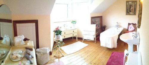 White Hill Country House B&B