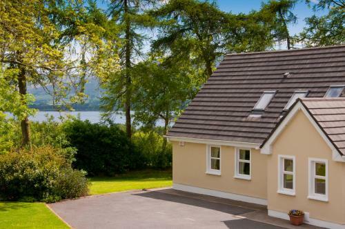 Abhainn Ri Self Catering Cottages