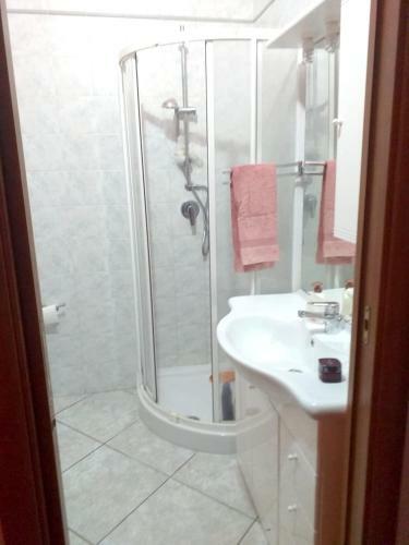 Apartment With 2 Bedrooms In Quartu Sant'elena With Wifi