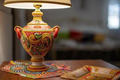 Hostal Ercole Di Cafeo Bed And Breakfast